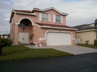 5881 S Sable Cir, Margate, FL 33063