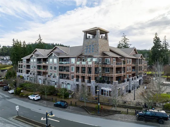 1325 Bear Mountain Pkwy Unit 211, Langford, BC V9B 6T8