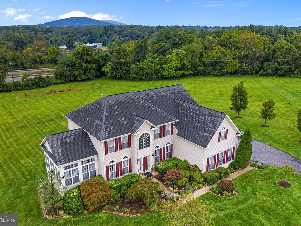 1st image of 36434 Dwyer Ct