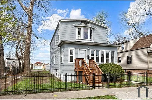 1212 W 96th St Photo 1