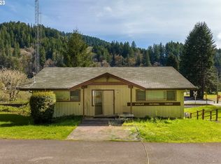 10961 Highway 36, Mapleton, OR 97453