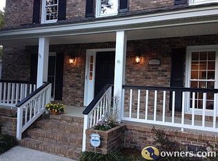 974 Harbortowne Rd, Charleston, SC 29412