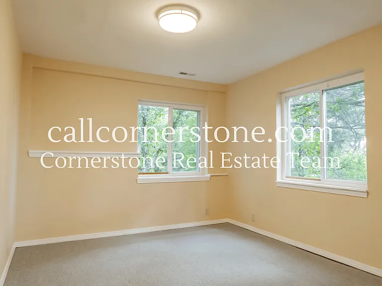 32 Jessana Hts — Photo 17