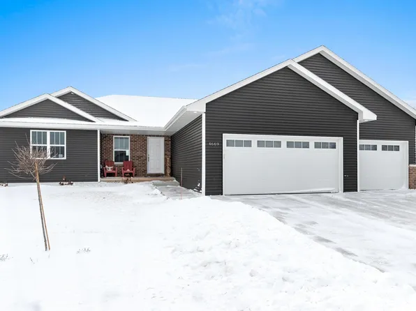4669 Richard Ln, Green Bay, WI 54313