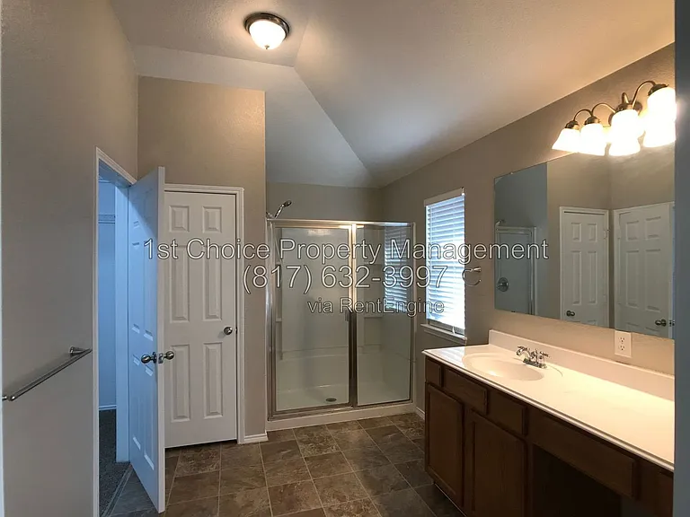 13213 Fencerow Rd — Photo 15