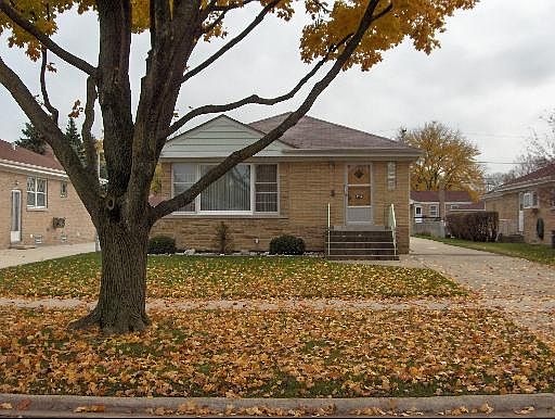 1st image of 6953 W Birchwood Ave