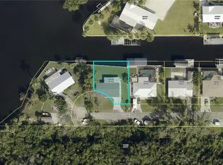 8201 Cleaves Rd, North Fort Myers, FL 33903