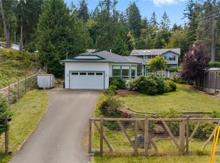 3104 Dolphin Dr, Nanaimo, BC V9P 9J2