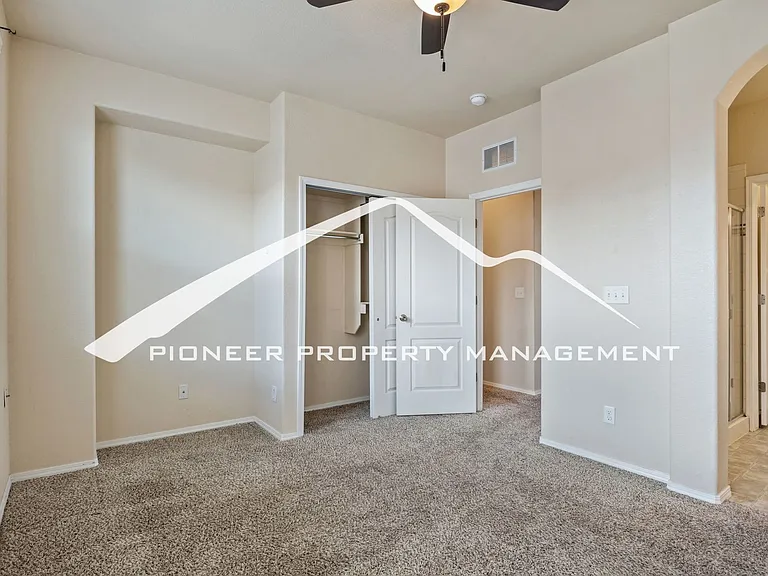 6247 Fowler Mill Point — Photo 10