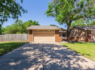 10324 W Merton Ct, Wichita, KS 67209