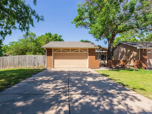 10324 W Merton Ct, Wichita, KS 67209
