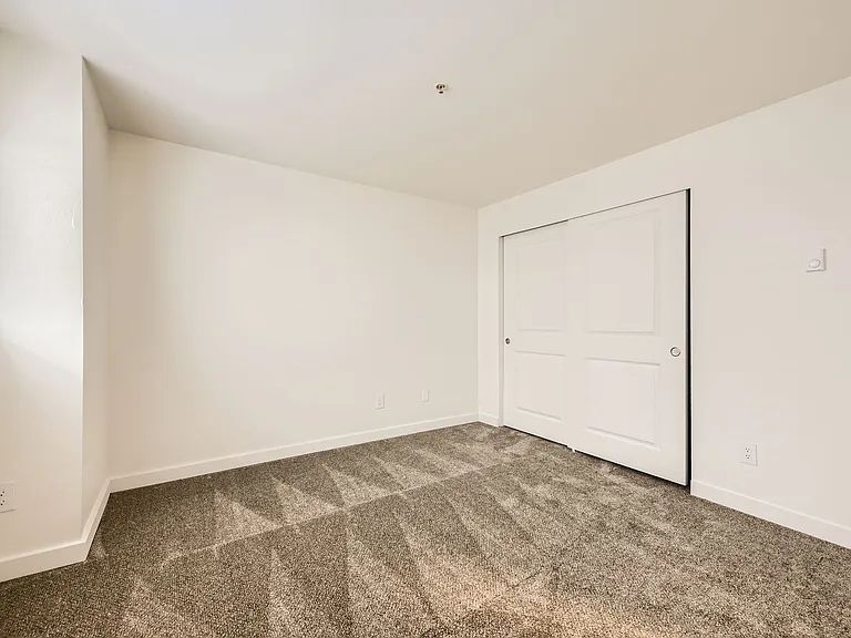 A Premium 1 Bedroom 1 Bath Bedroom at Brookhaven Apartments in Federal Way, Washington