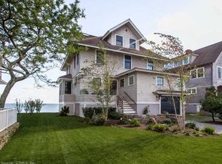 162 Middle Beach Rd, Madison, CT 06443