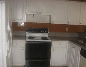 3rd image of 323 NW 36th Ave