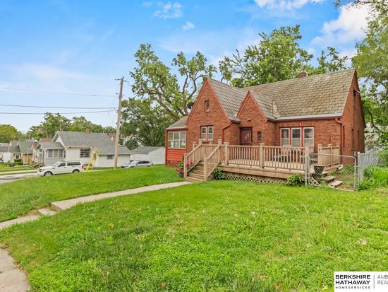 5101 Maple St, Omaha, NE 68104