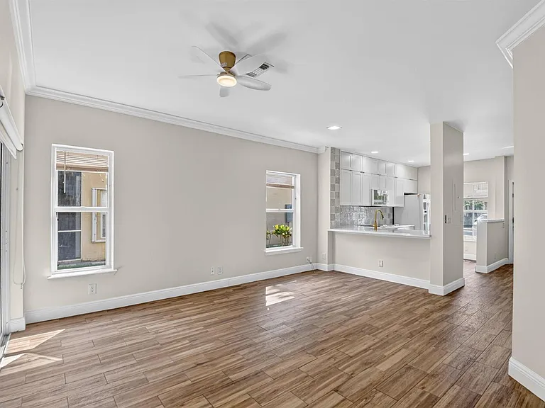 6917 Crooked Fence Dr — Photo 29