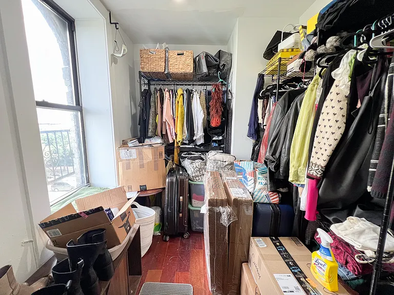 50 Granite St #2L — Photo 4