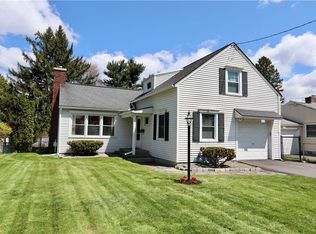 417 Radcliffe Rd, Syracuse, NY 13214