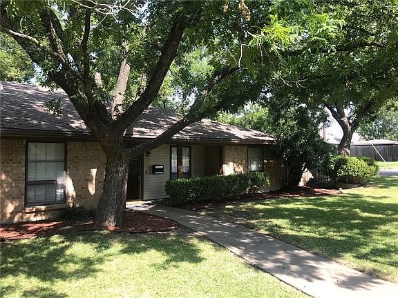 2nd image of 3800 Delmas Dr