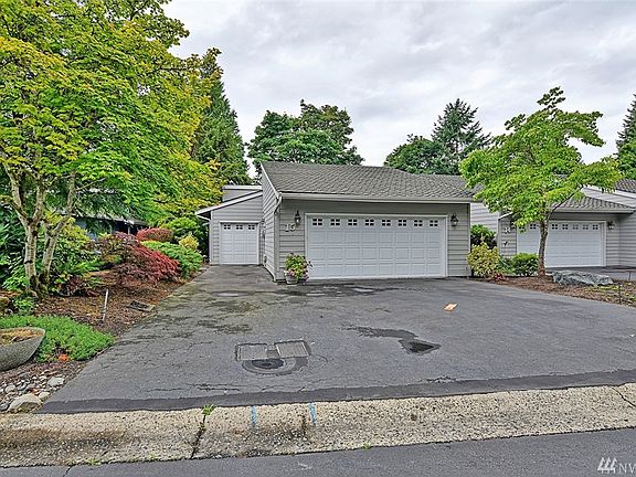 2nd image of 15000 Village Green Dr SE #15