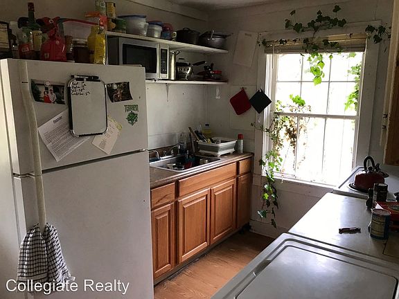 5th image of 1213 Rogers Dr