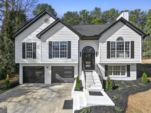 5727 Bonnell Ct, Rex, GA 30273