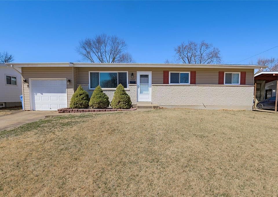 1st image of 2155 Love Ln