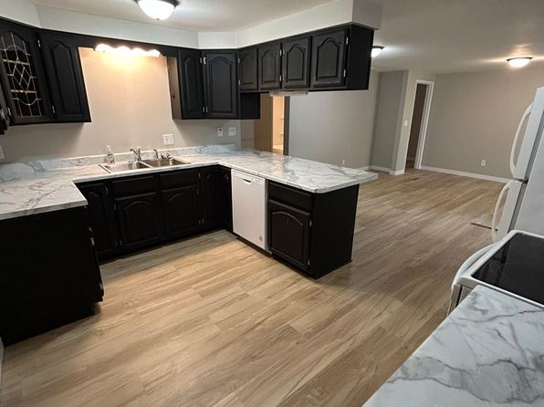 513-513 1/2 Washington St