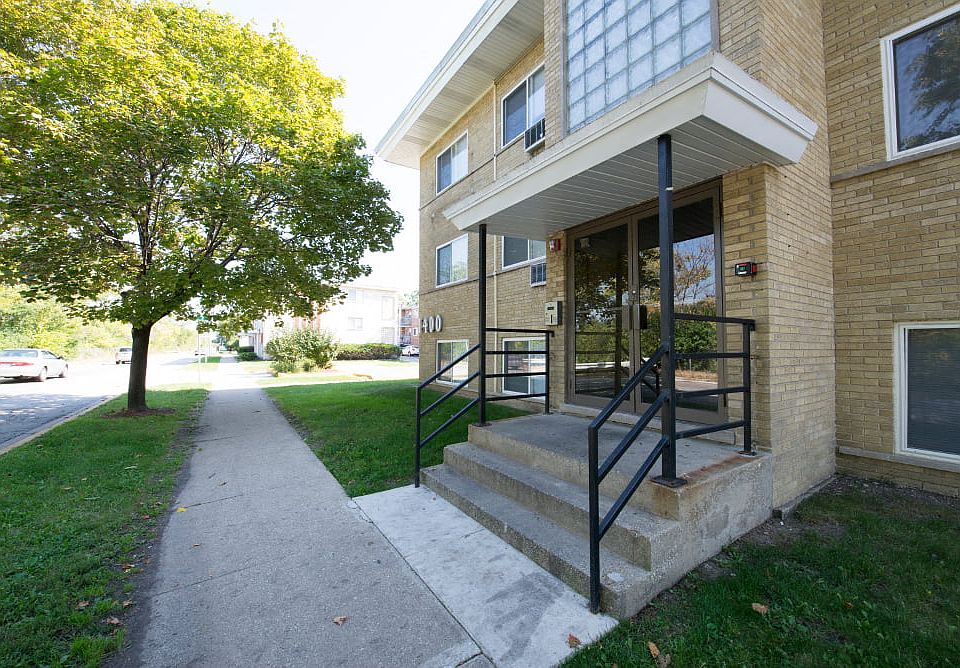 1400 Bataan Dr Apartments Exterior