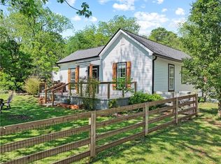 6261 Grove St, Lula, GA 30554