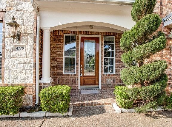 2nd image of 4725 Newcastle Dr