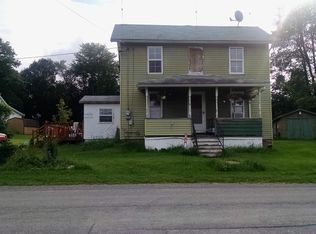 2017 Clover Run Rd, Mahaffey, PA 15757