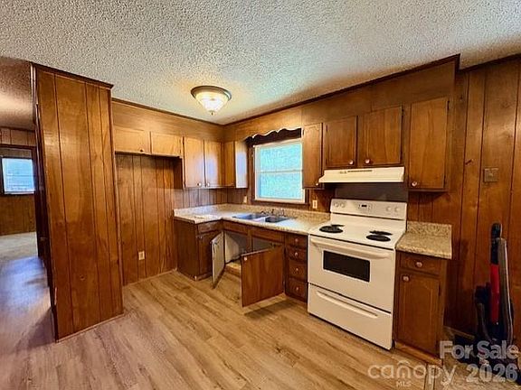 5th image of 1076 Browning View Rd