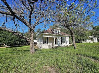 703 Chilton St, Marlin, TX 76661