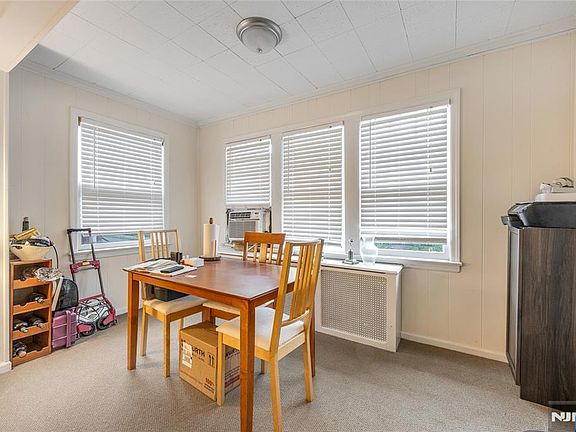 2nd image of 109 Bergen Ave