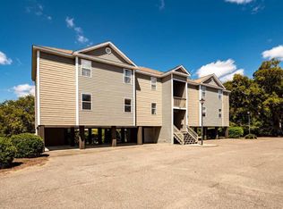 194 S Cove Pl #A, Pawleys Island, SC 29585