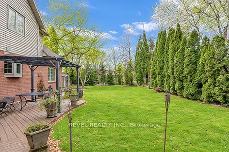 4th image of 11 Cramar Cres