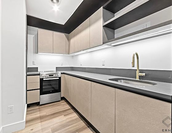4th image of 2337 Bedford Ave #4G