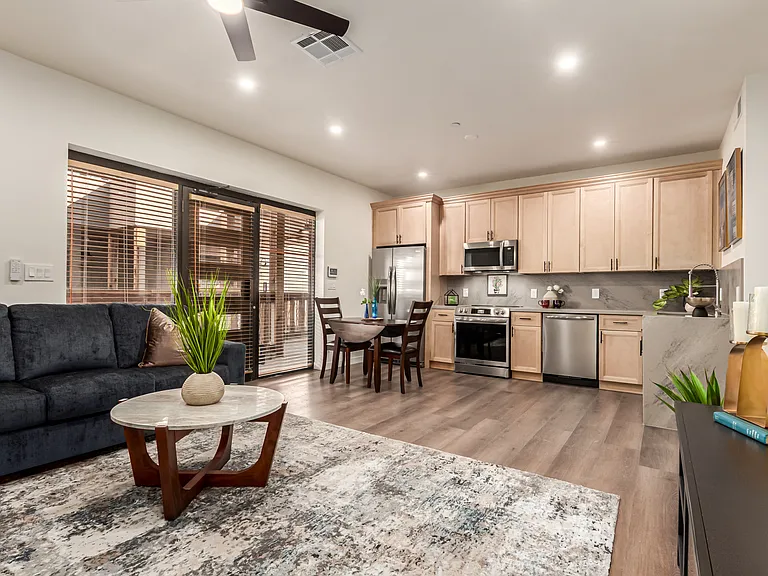 The Boardwalk Apartments at Fountain Park — Photo 33