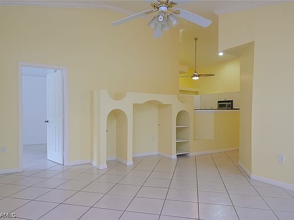 5th image of 3214-3216 SW 7th Pl