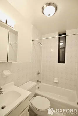Rented by Oxford Property Group | media 9