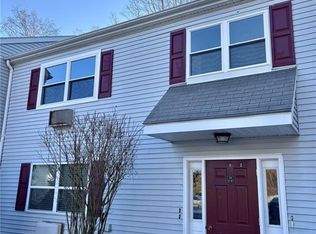 19 Apache Dr #F, Westerly, RI 02891