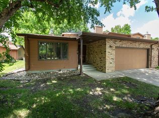 1619 32nd St S, Fargo, ND 58103