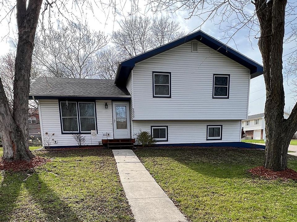 1st image of 1909 Teal Dr