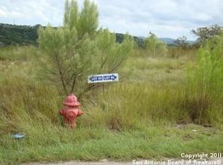 90 Hannah Ln, Boerne, TX 78006