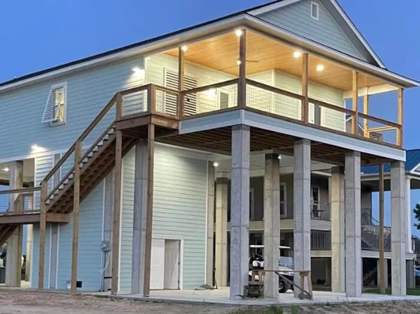 11027 Clleeves St, Bay Saint Louis, MS 39520