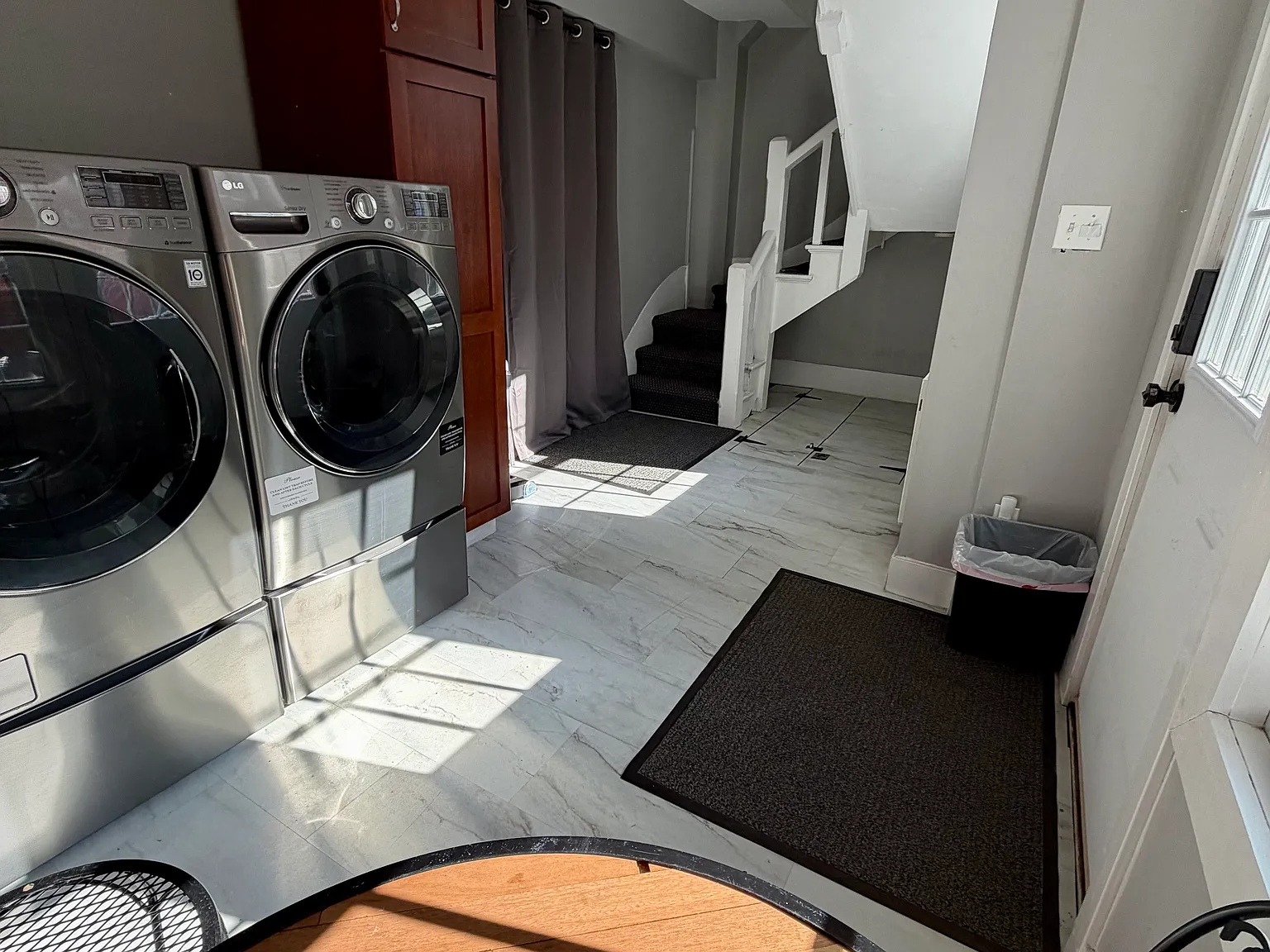 115 Caroline St — Photo 2
