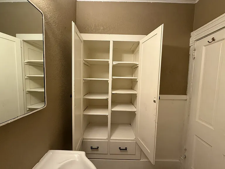 403 & 405 N 4th St #403 — Photo 10