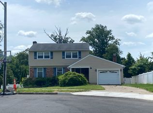 12 Sherwood Ter, Glendora, NJ 08029