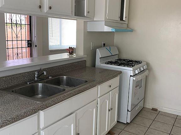 5th image of 6943 Belhurst Ave
